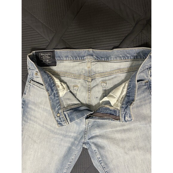 SOLD! Abercrombie & Fitch Kennan Jeans Straight Stretch Men’s Size 31/30 - Picture 3 of 8